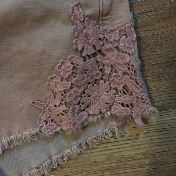 Women's Tan Lace Trim Shorts - Picture 4 of 5